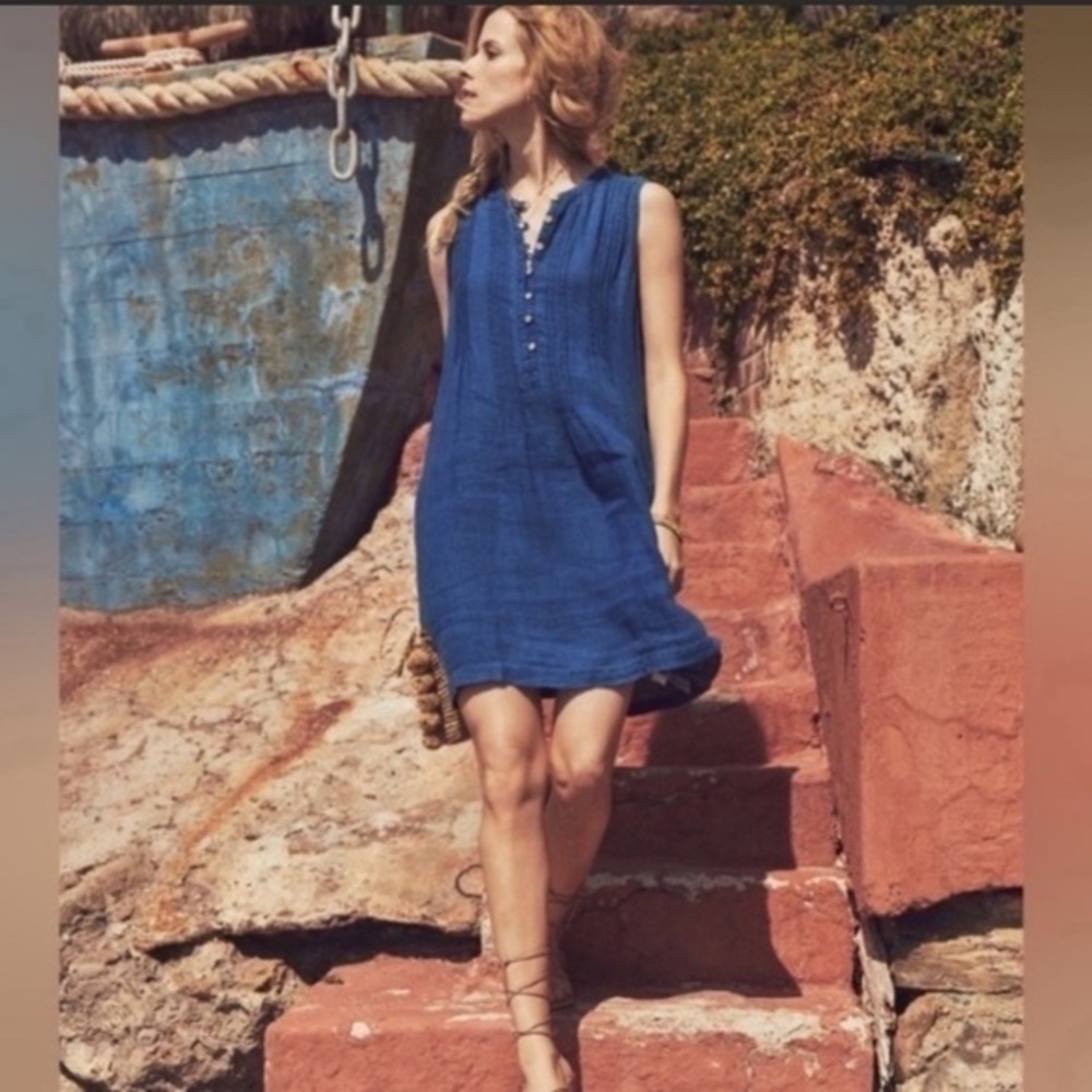 Faherty Dress Isha Basketweave Mini Sleevless Button Down in Indigo Blue Denim
